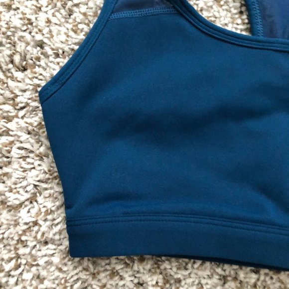 Fabletics Solid Navy Sports Work Out Bra Racerback Mesh Panel Size XS - Picture 4 of 8